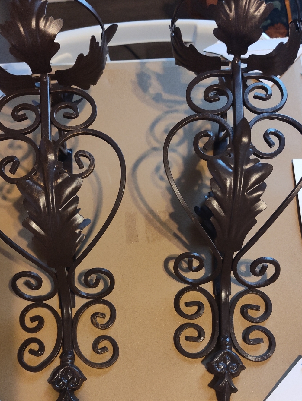 Decorative Metal Wall Sconces in Dark Brown - Elegant Leaf Scroll Design